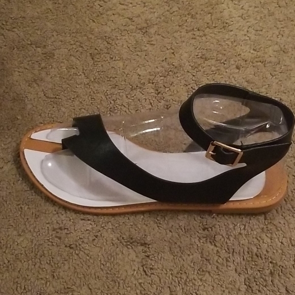 Shoes - Black Sandals